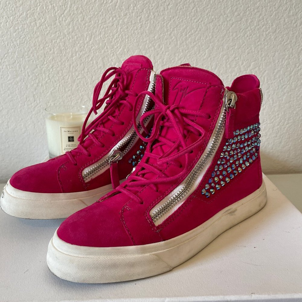 AUTHENTIC GIUSEPPE ZANOTTI HOT PINK SUEDE SHOES SWAROVSKI CRYSTALS 38